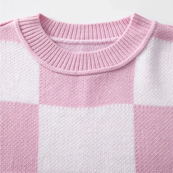 Pink Checkered Bubble Sleeved Crew Neck Knit Sweater - Picture 5 of 11